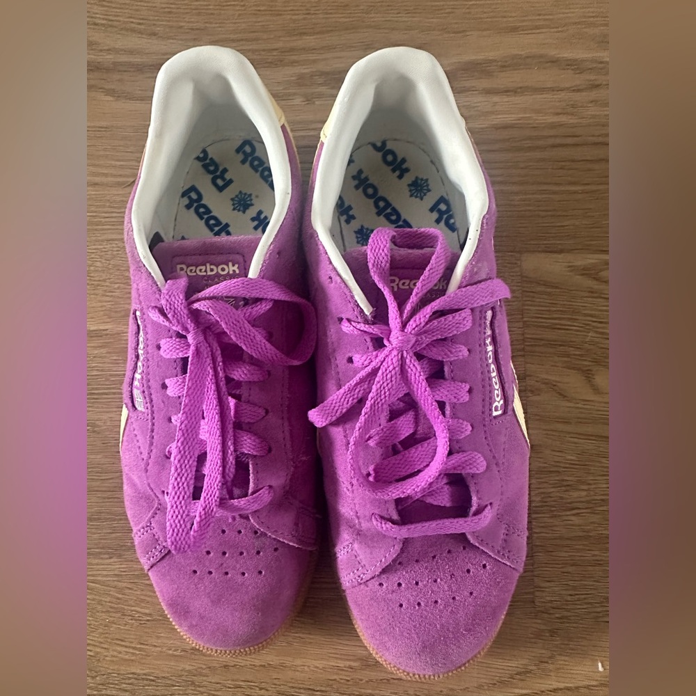 Purple Reebok sneakers - Picture 4 of 5